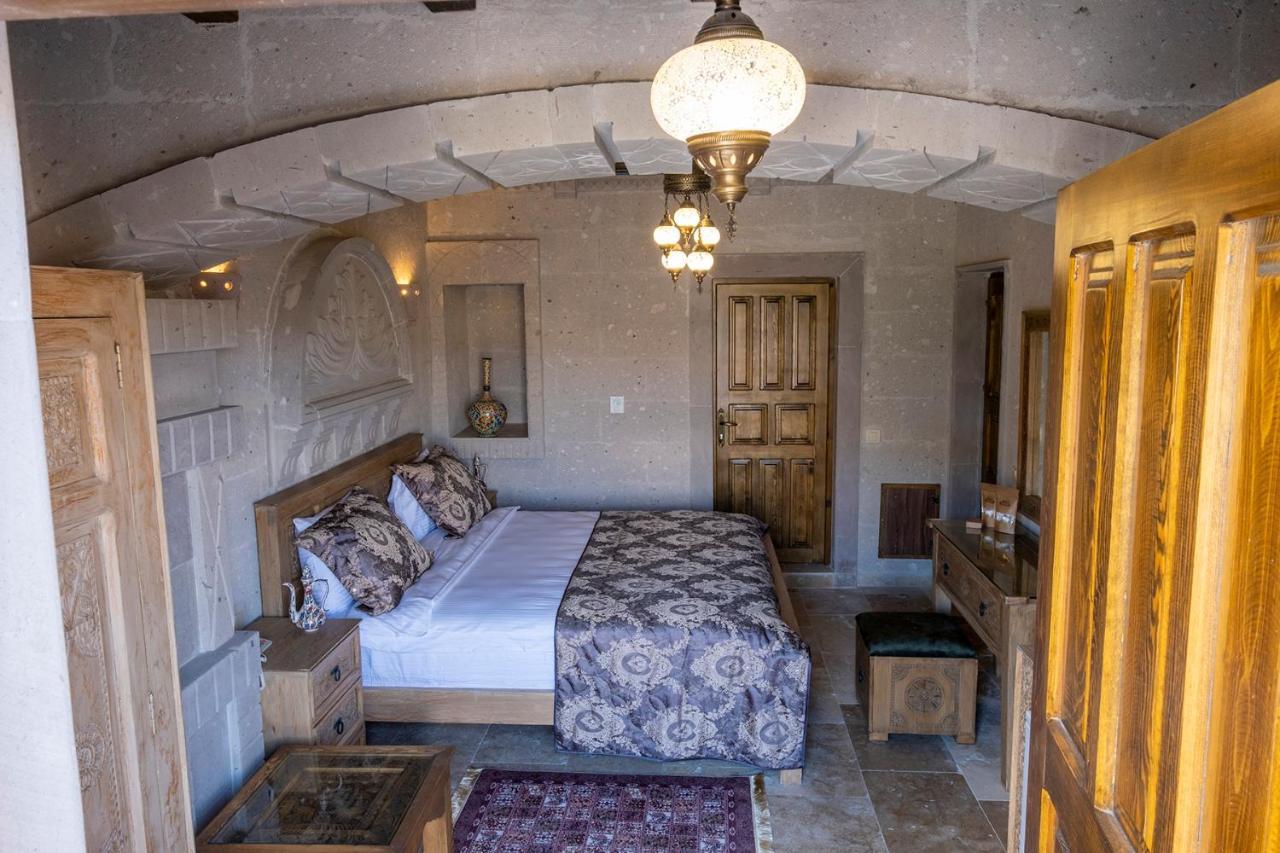 Underground Cave Suites Hotel Гьореме Екстер'єр фото