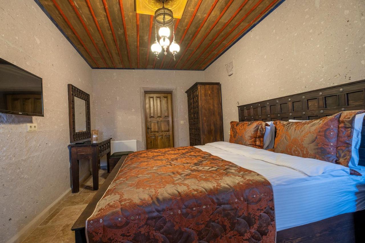 Underground Cave Suites Hotel Гьореме Екстер'єр фото