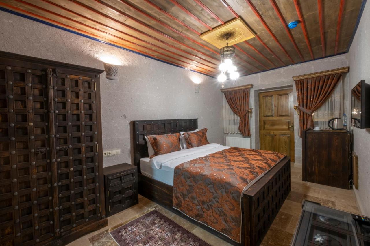 Underground Cave Suites Hotel Гьореме Екстер'єр фото