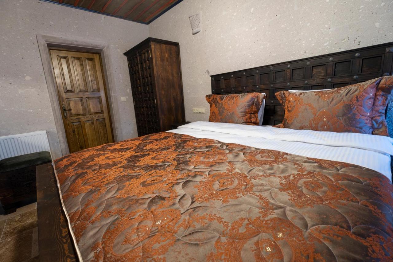 Underground Cave Suites Hotel Гьореме Екстер'єр фото