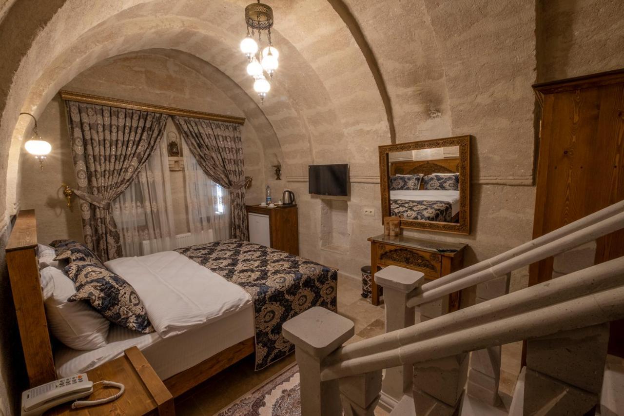 Underground Cave Suites Hotel Гьореме Екстер'єр фото