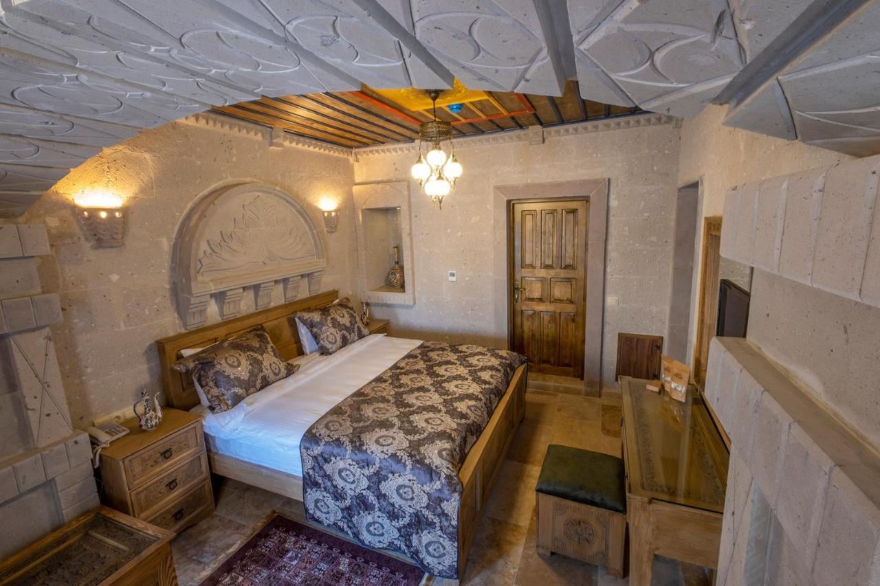 Underground Cave Suites Hotel Гьореме Екстер'єр фото